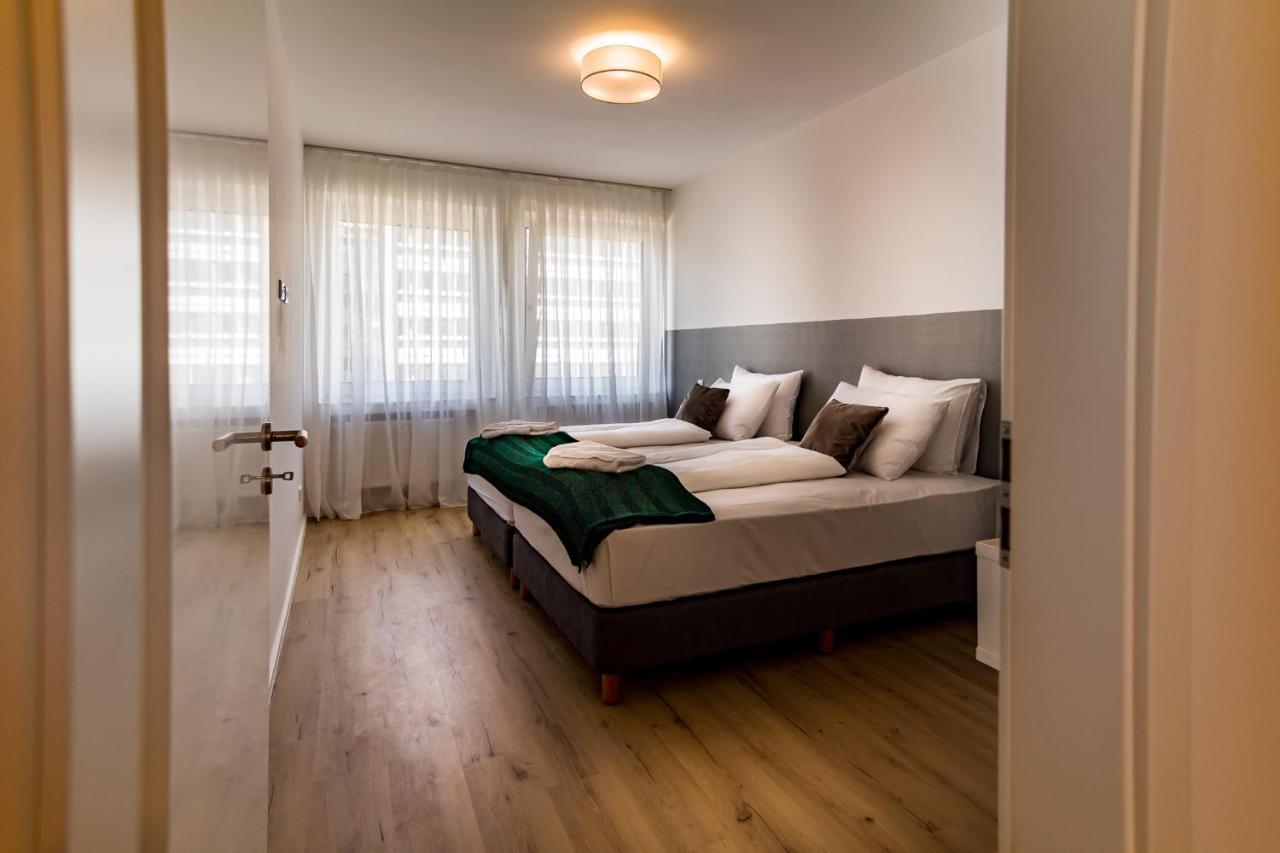 Sleep Inn Wehrhahn Suites Düsseldorf Exterior foto